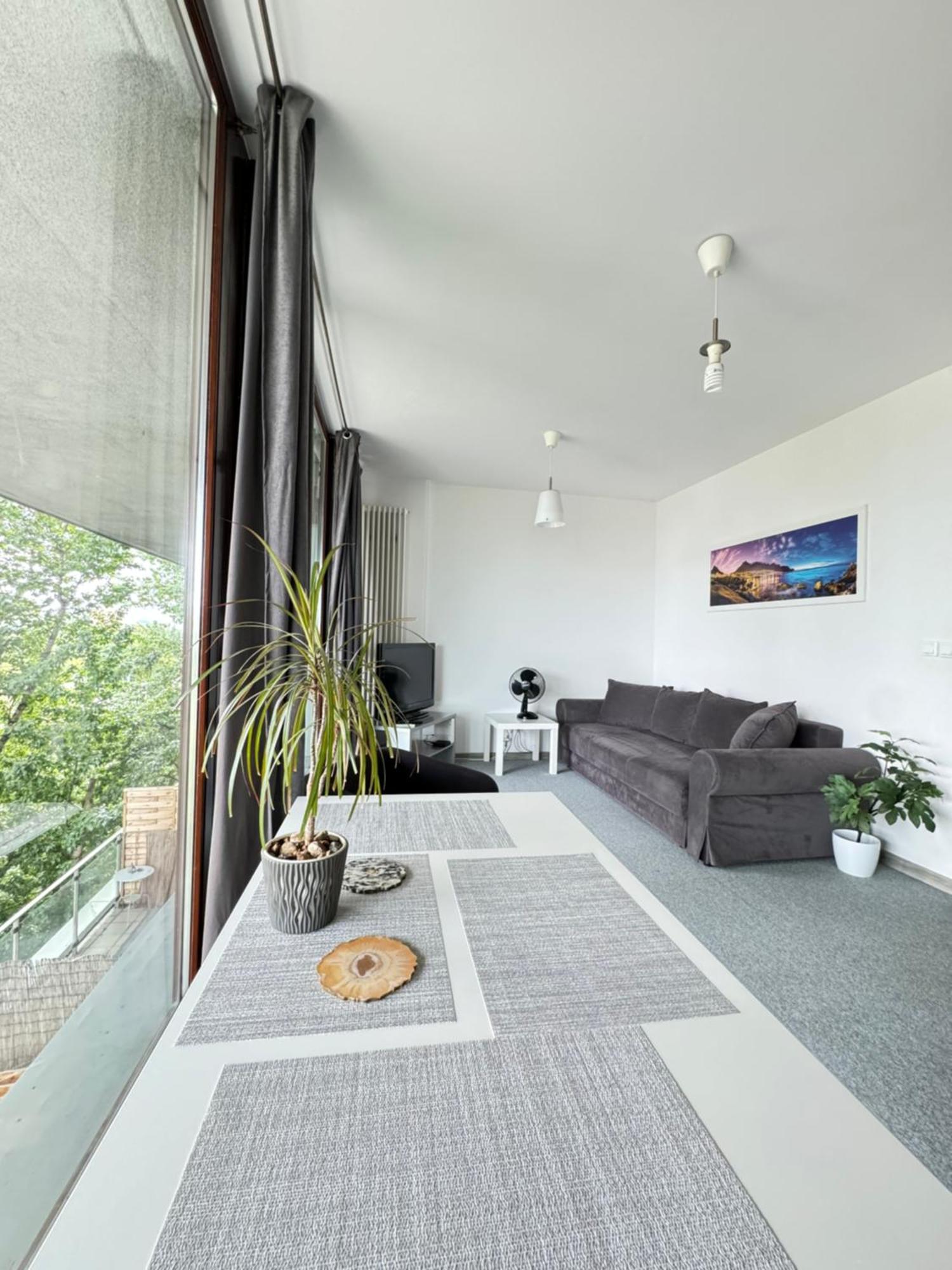 Two Rooms Apartment Triton Park Varsovia Exterior foto