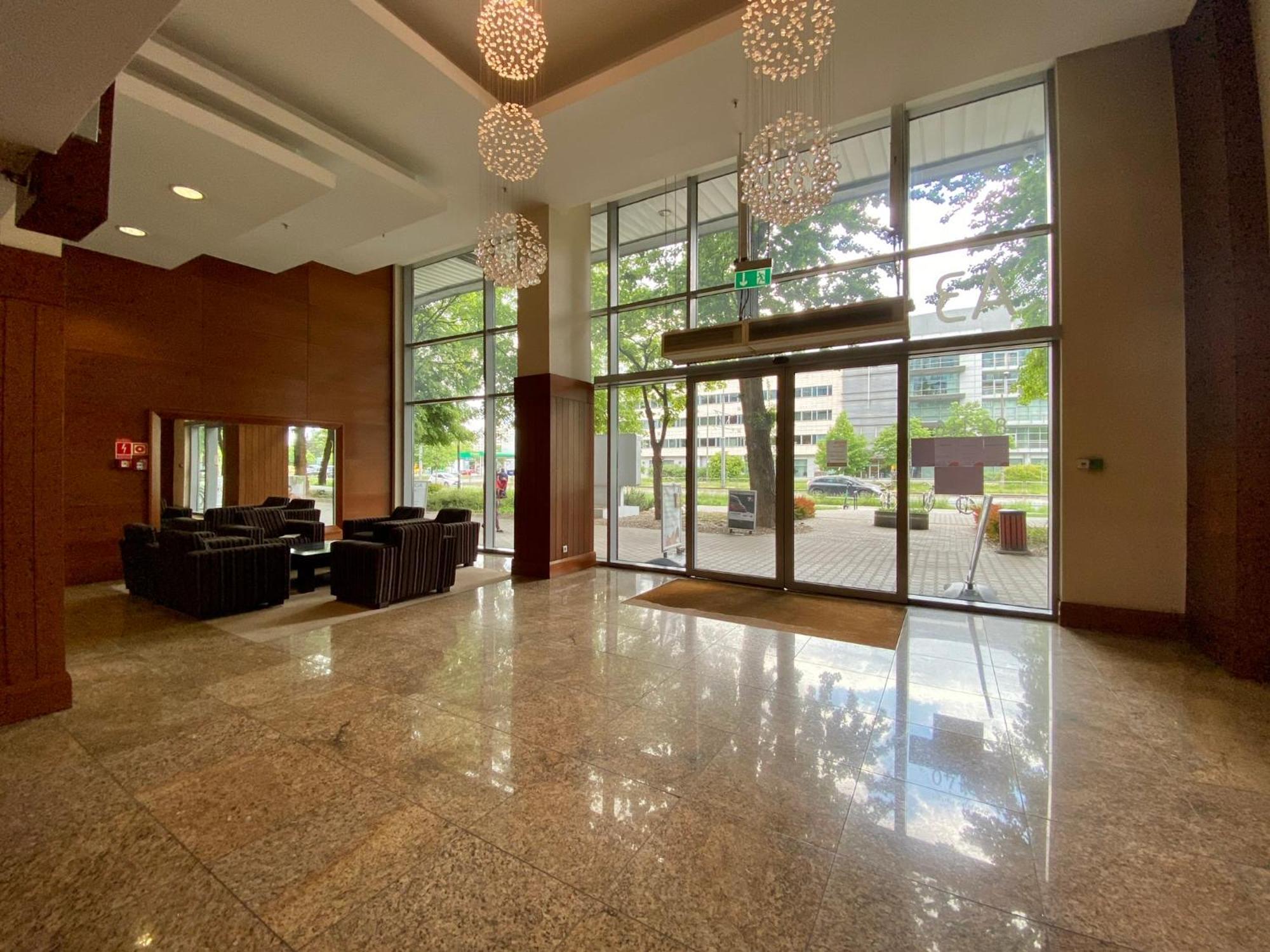 Two Rooms Apartment Triton Park Varsovia Exterior foto